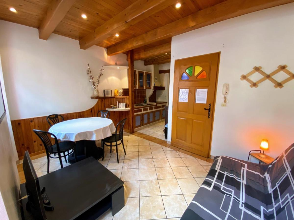 Laragne-Monteglin Appartement 4 Pers Plein Centre Ville, Wifi, Balcon מראה חיצוני תמונה