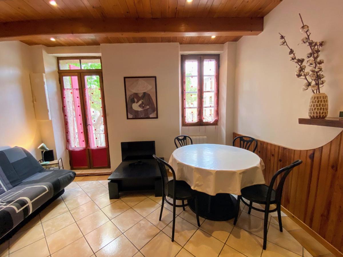 Laragne-Monteglin Appartement 4 Pers Plein Centre Ville, Wifi, Balcon מראה חיצוני תמונה